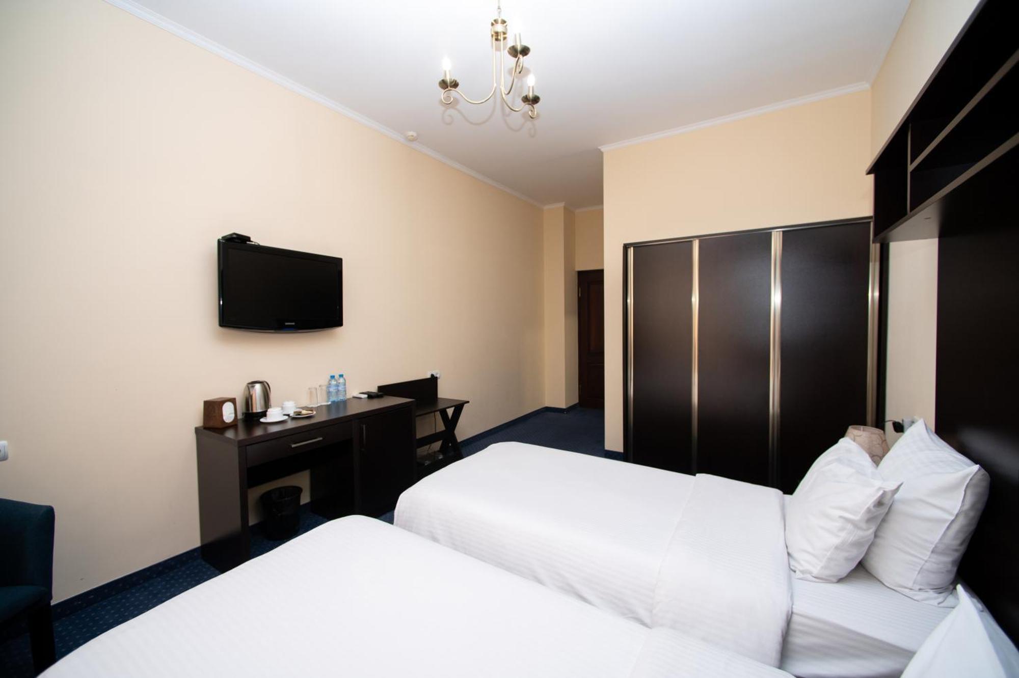 14 Floor Hotel Jerevan Rum bild